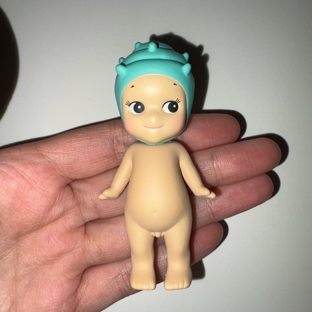 Authentic Sonny angel marine shell!!
